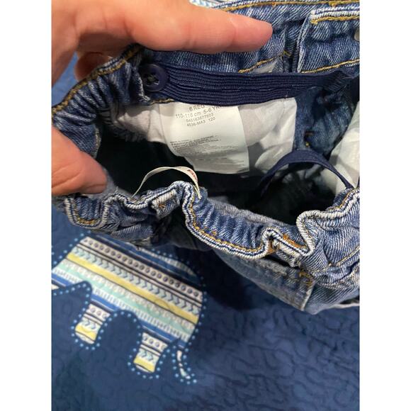 Levi's Girls GIrlfriend Shorty Shorts Medium Wash Sz 6 regular - Picture 6 of 8